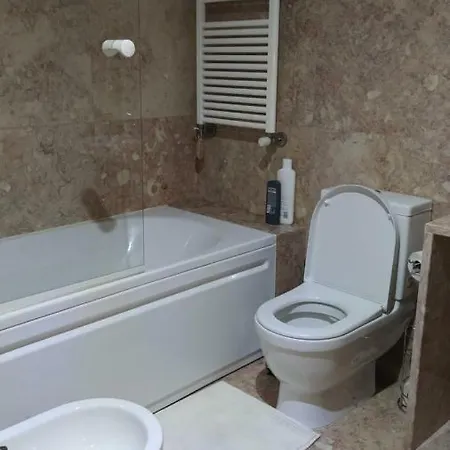 بيت ضيافة Tres Marias-guest House براغا